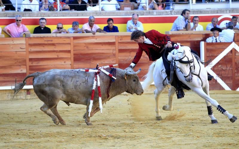 Corrida de rejones en la feria de San Antolín de Palencia