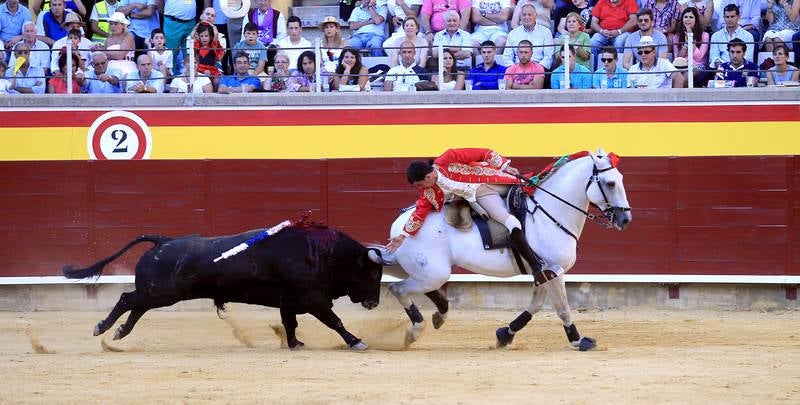 Corrida de rejones en la feria de San Antolín de Palencia