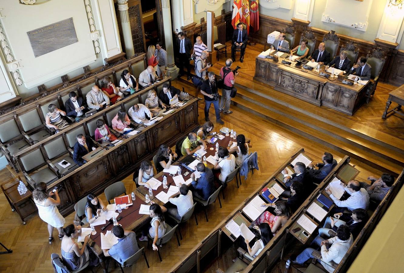 Primer pleno del alcalde de Valladolid tras las polémicas &#039;declaraciones del ascensor&#039;