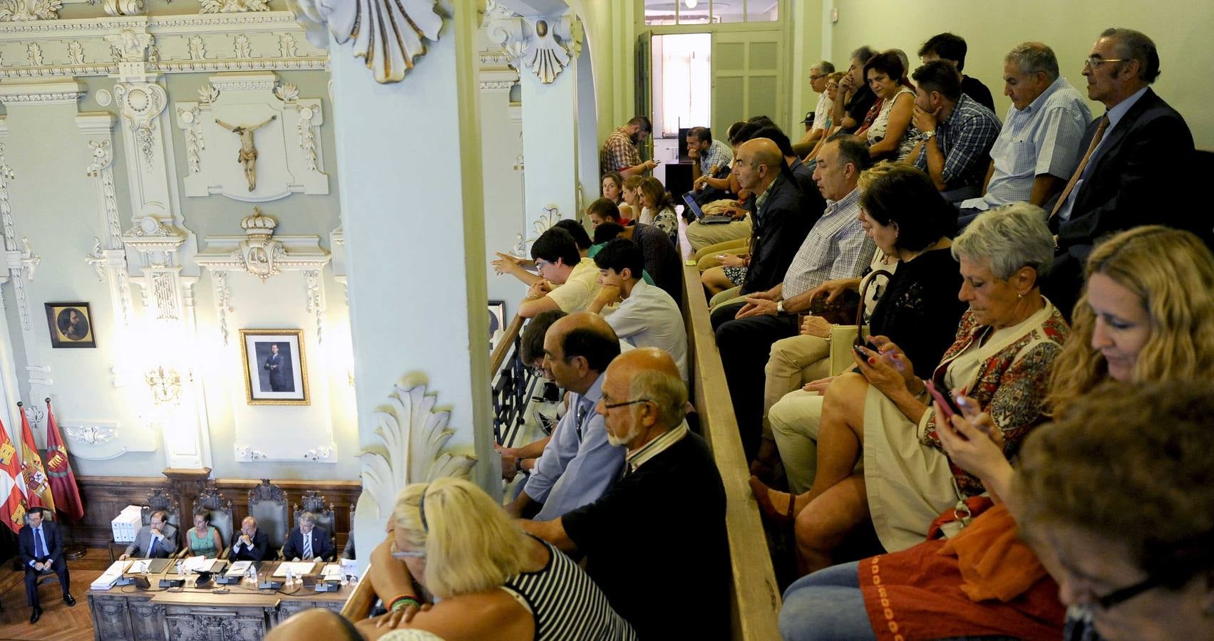 Primer pleno del alcalde de Valladolid tras las polémicas &#039;declaraciones del ascensor&#039;