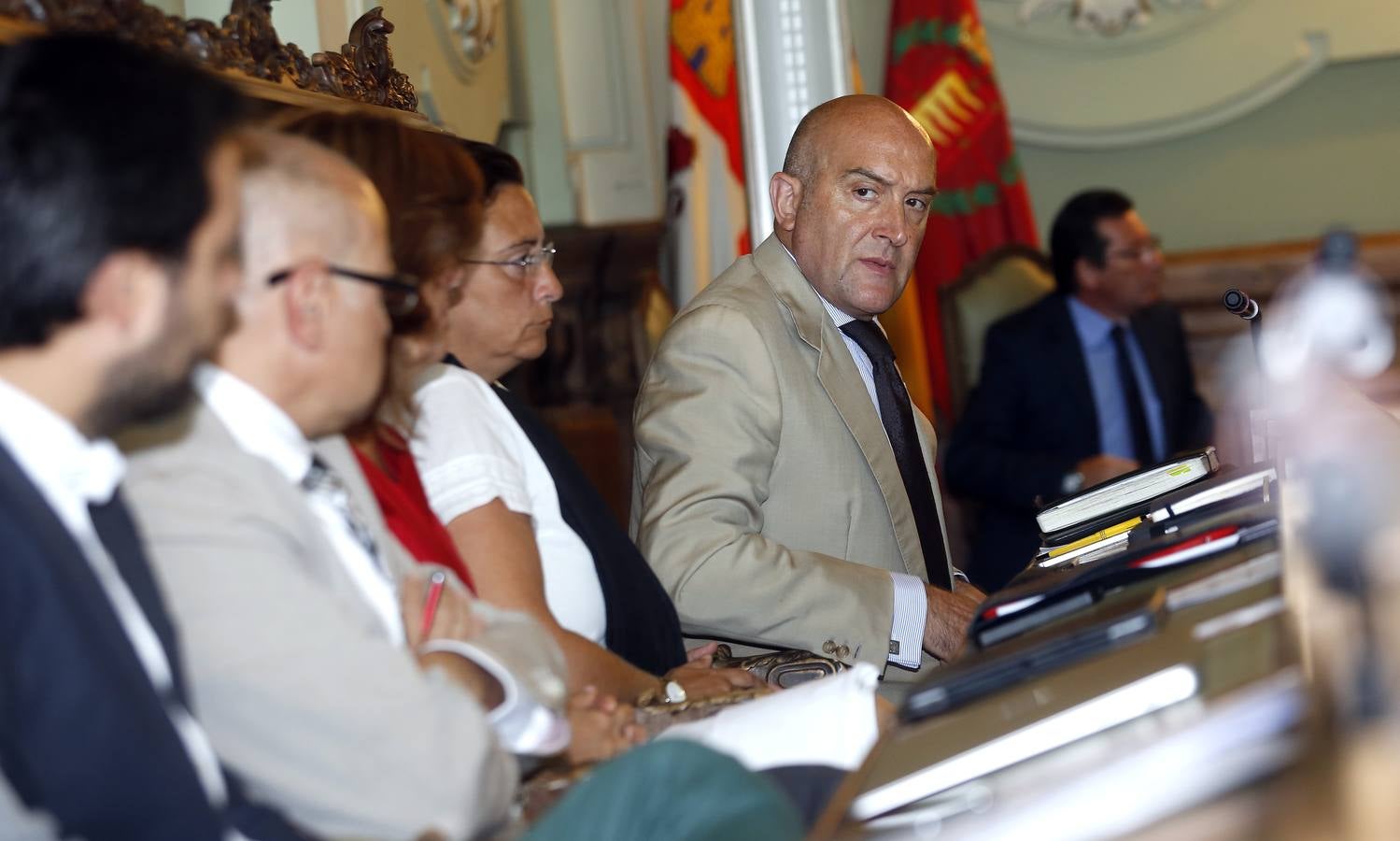 Primer pleno del alcalde de Valladolid tras las polémicas &#039;declaraciones del ascensor&#039;