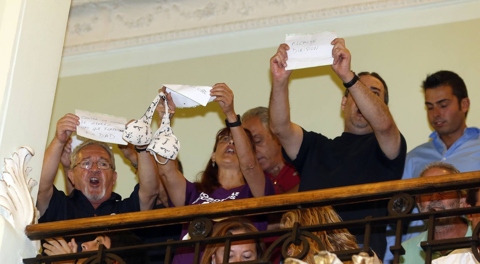 Primer pleno del alcalde de Valladolid tras las polémicas &#039;declaraciones del ascensor&#039;