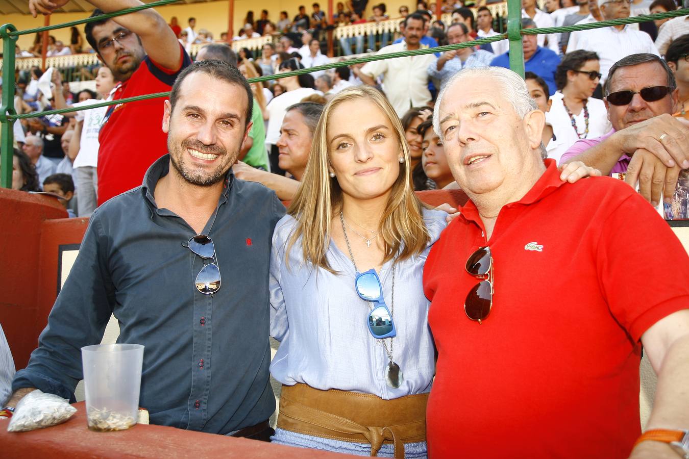 Luis Sanz y Cristina Higuera, de Dehesa de los Canónigos, con Aureliano San Juan, del Molino Rojo.