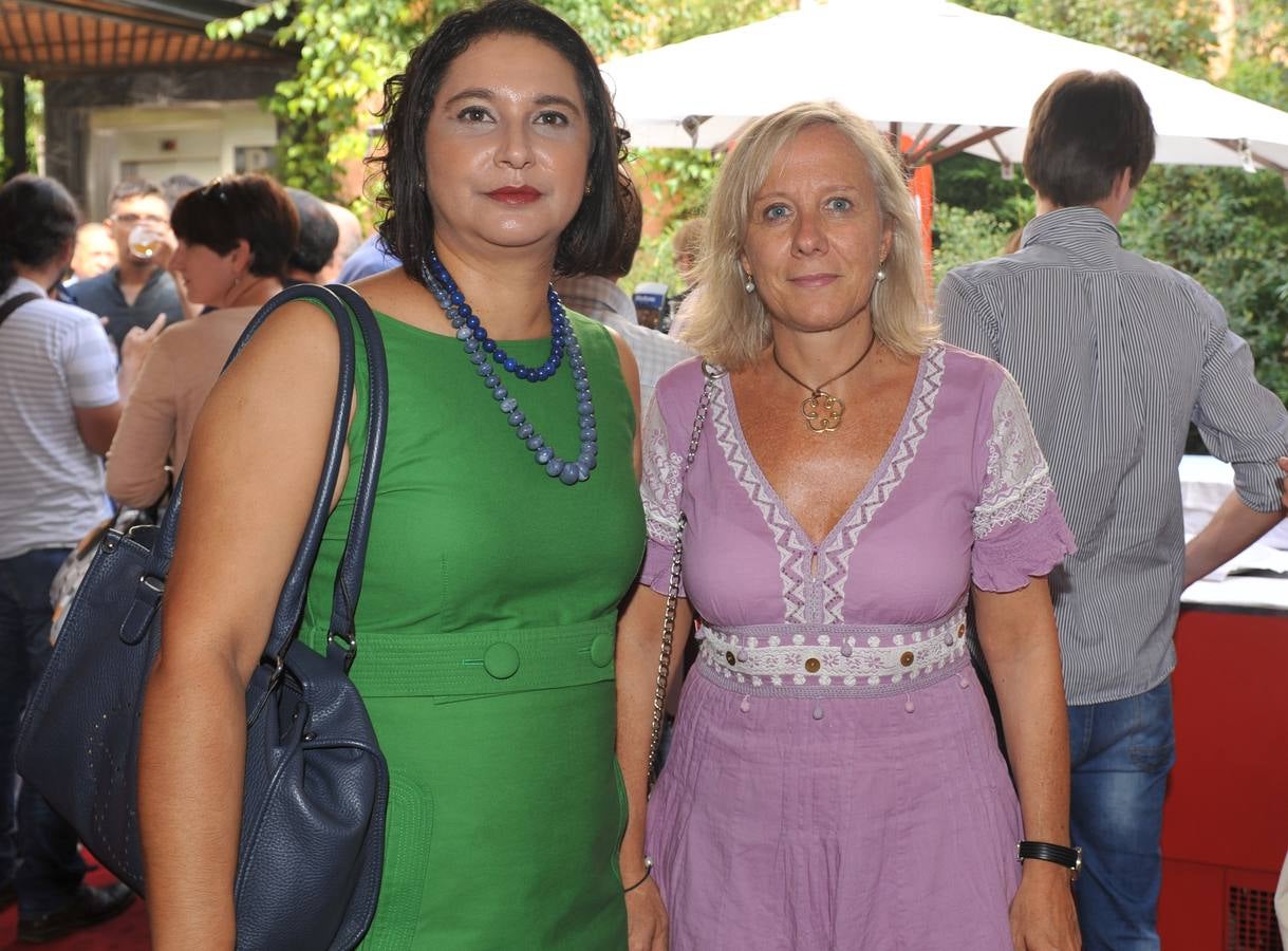 María Ángeles Iglesias y Ana Alonso, de El Norte.