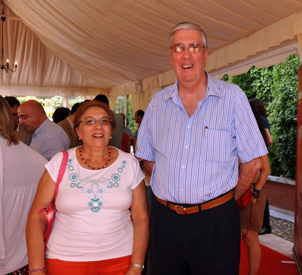 Sole Delgado y José María Morate, crítico musical de El Norte de Castilla.