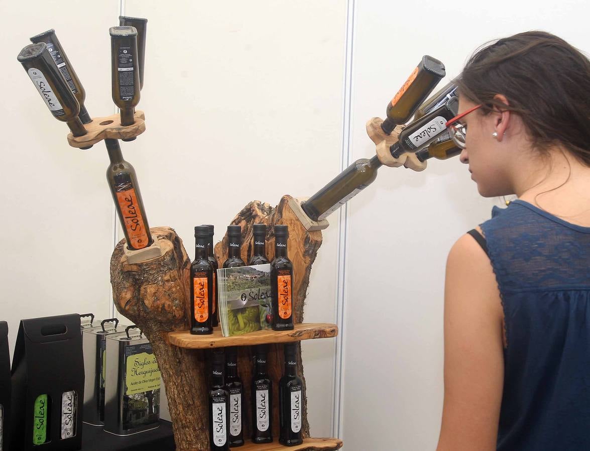 Inauguración de la II Feria del Jamón de Castilla y León en Segovia