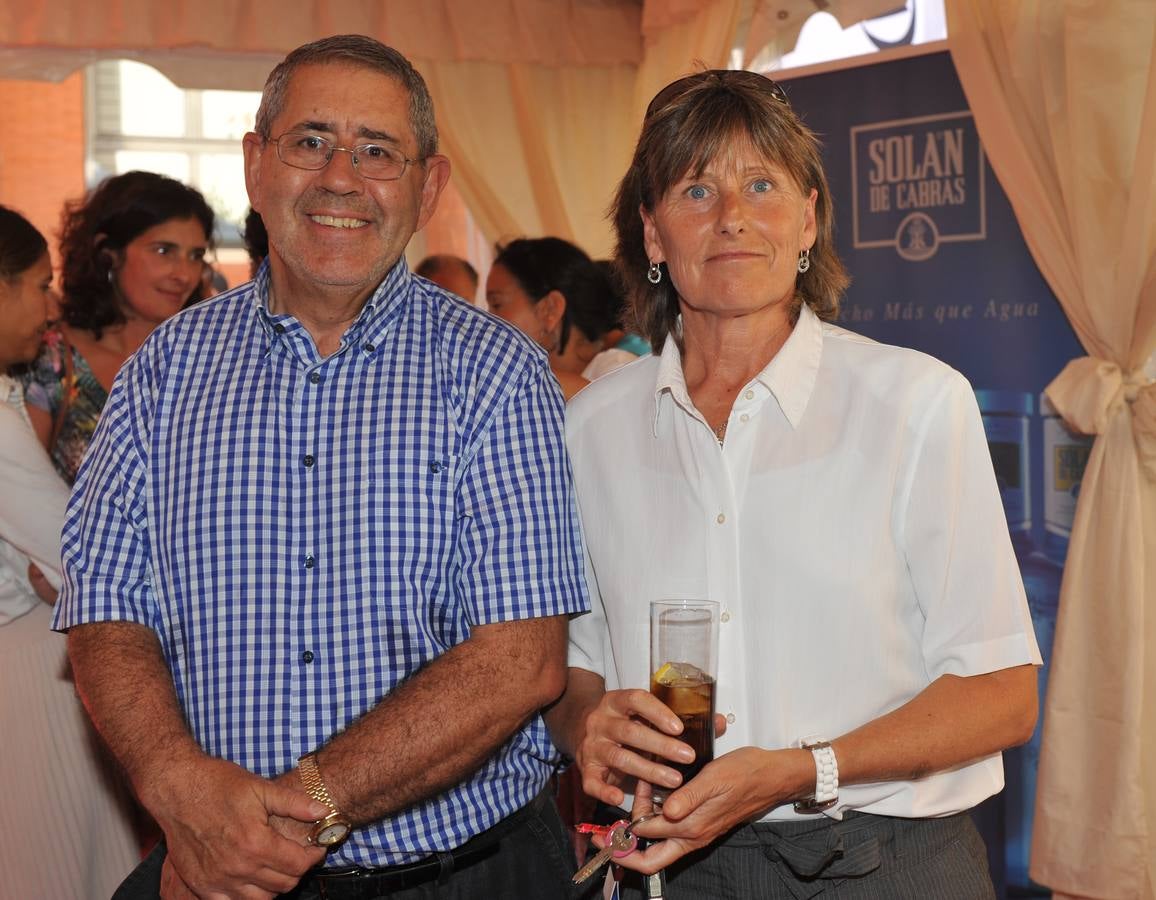 Félix de la Fuente y Ana Pérez, de la Federación de Atletismo.