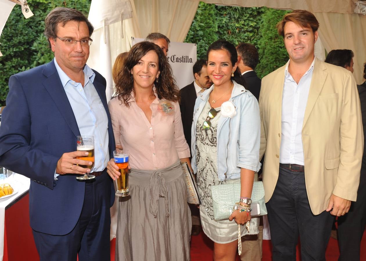 El abogado Jesús Cebrián, Azucena Carro, Marta Hermosín (Esthetic Internacional) y Carlos Gómez.