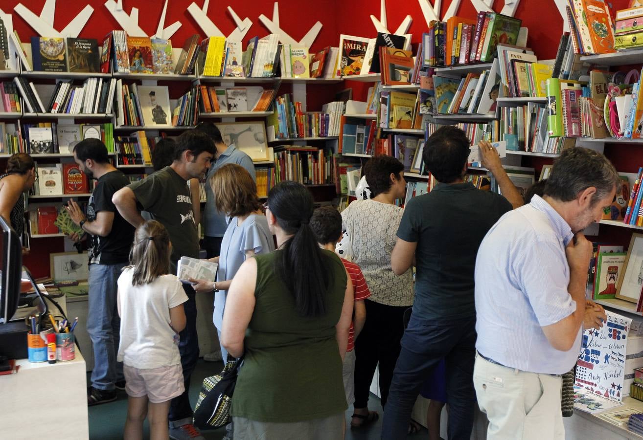 La librería Lobo Feroz cambia de sede