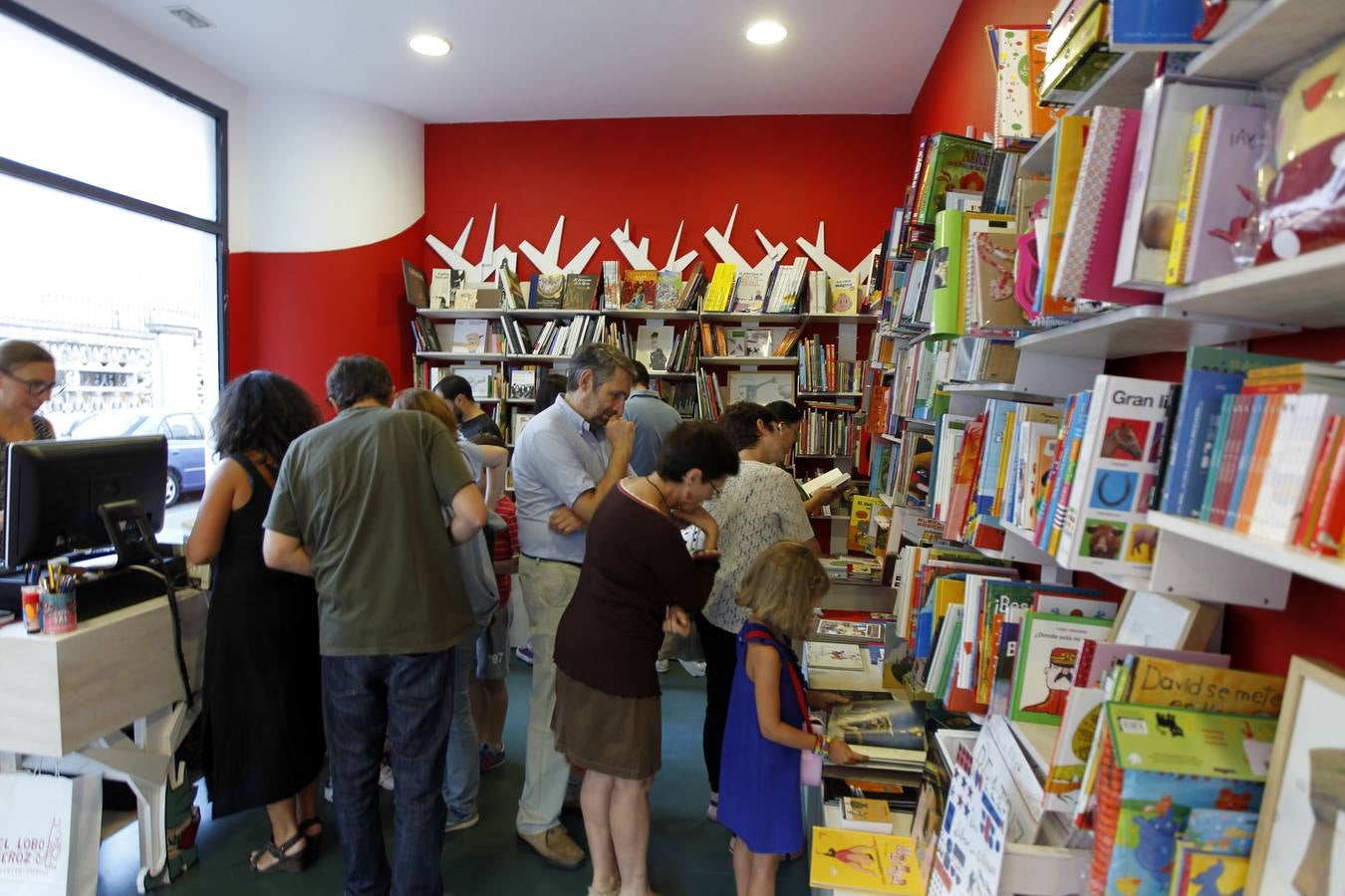 La librería Lobo Feroz cambia de sede