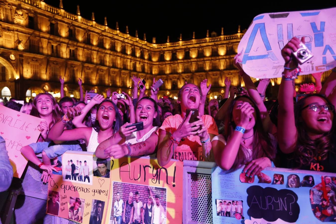 Hormonas en pie de guerra en la Plaza Mayor de Salamanca