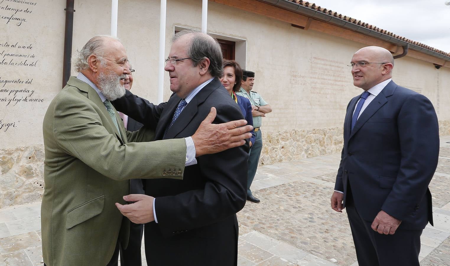 Inauguración del Patio El Norte de Castilla del Centro e-LEA Miguel Delibes de la Villa del Libro de Urueña (2/2)