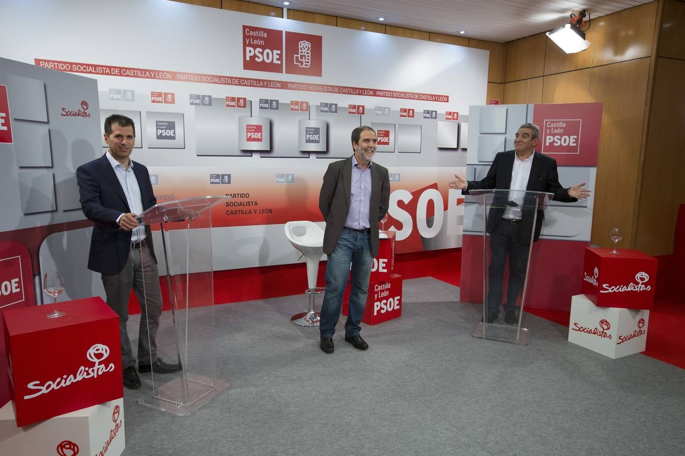 Debate entre los candidatos a la Secretaría regional del PSOE