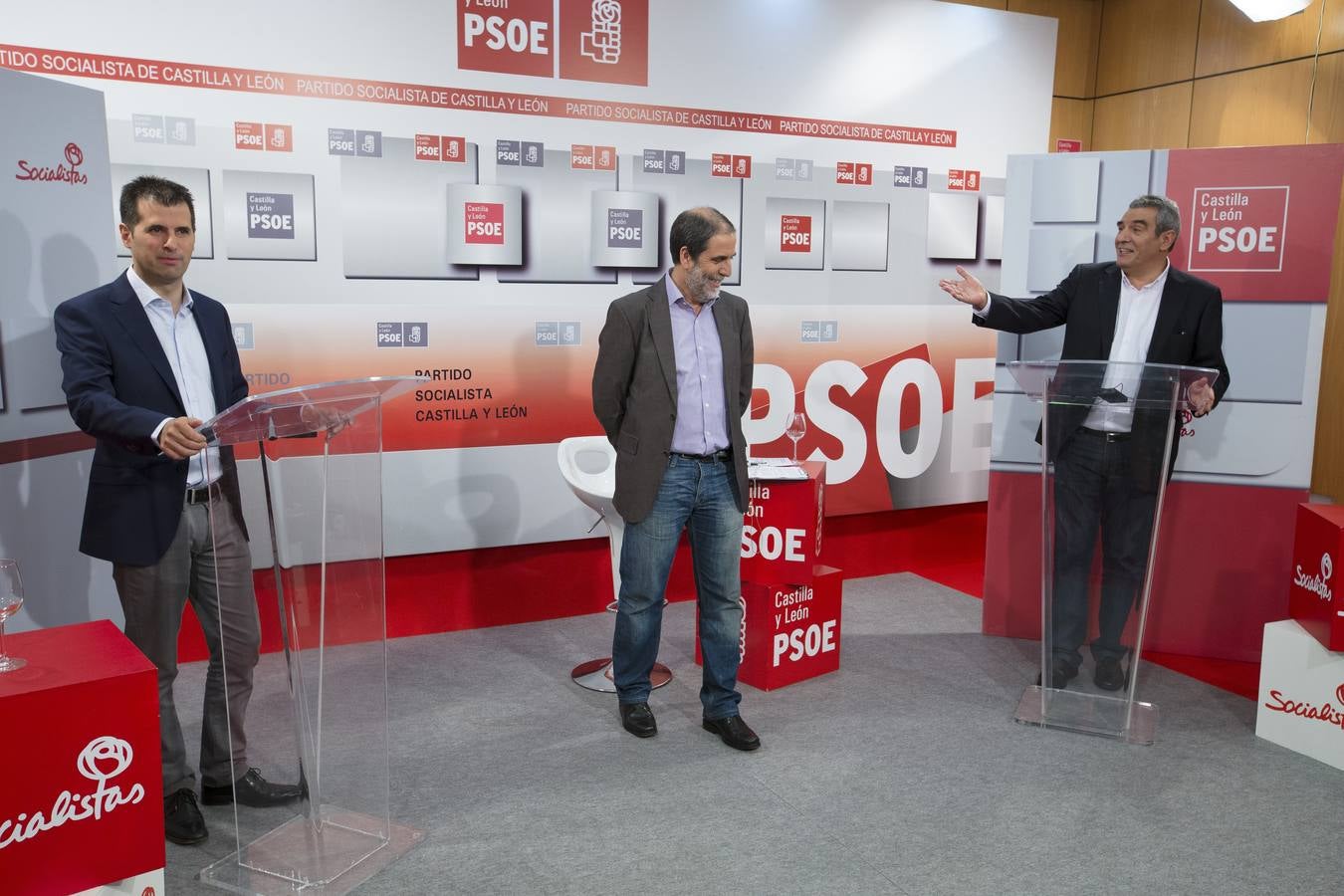 Debate entre los candidatos a la Secretaría regional del PSOE