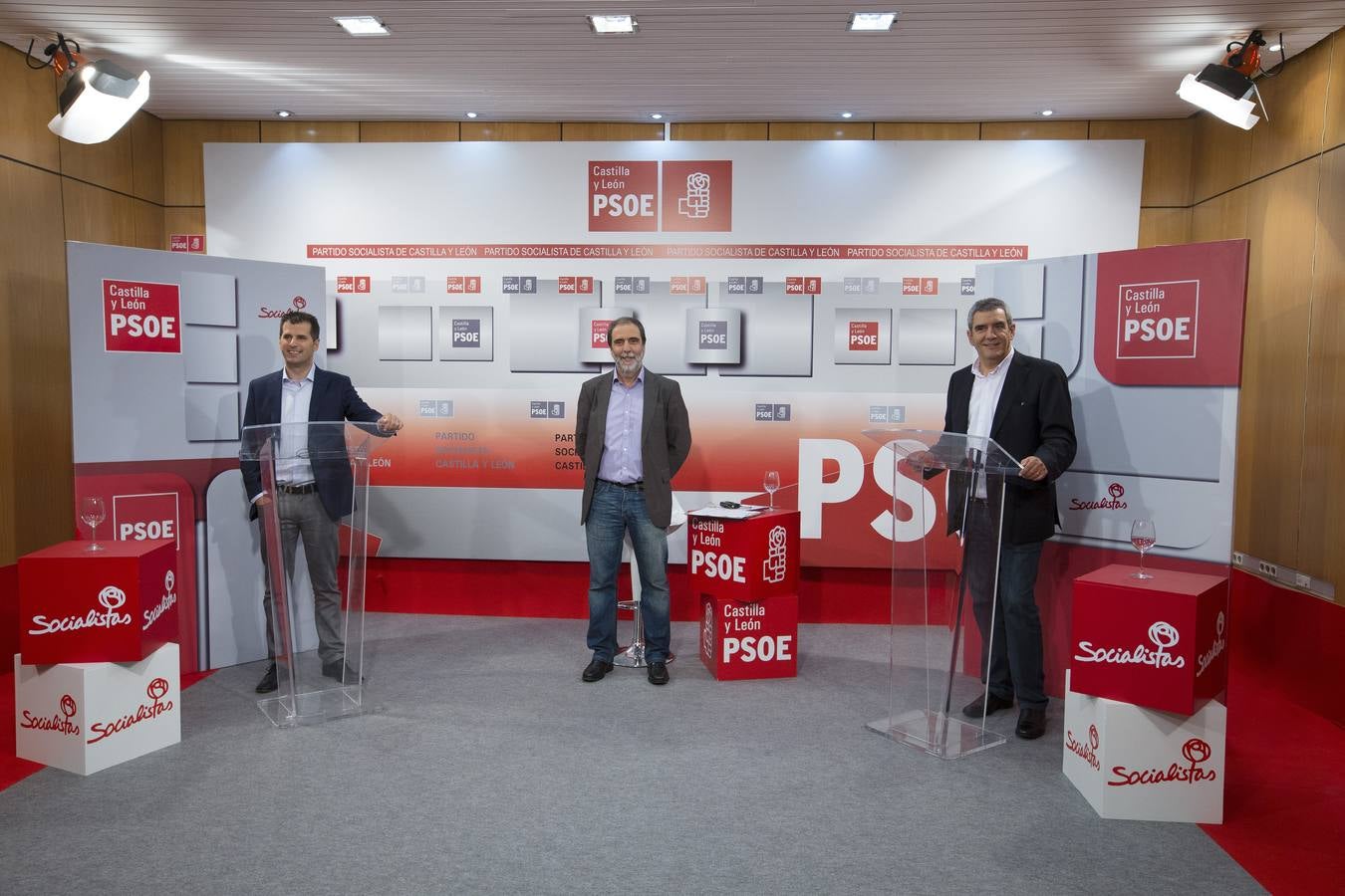 Debate entre los candidatos a la Secretaría regional del PSOE