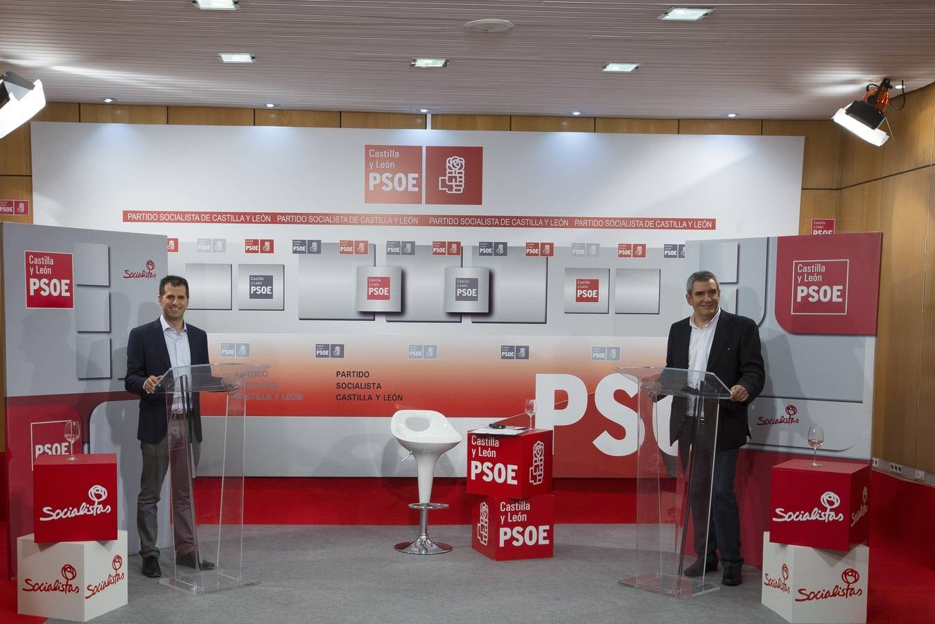 Debate entre los candidatos a la Secretaría regional del PSOE