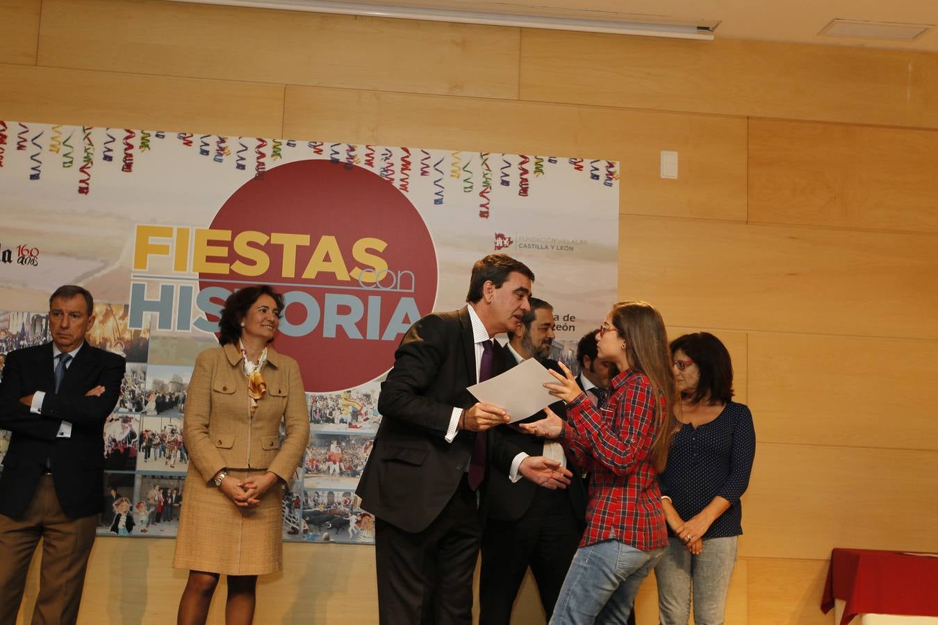 Entrega de los Premios Escolares &#039;Fiestas con Historia&#039; (1/2)