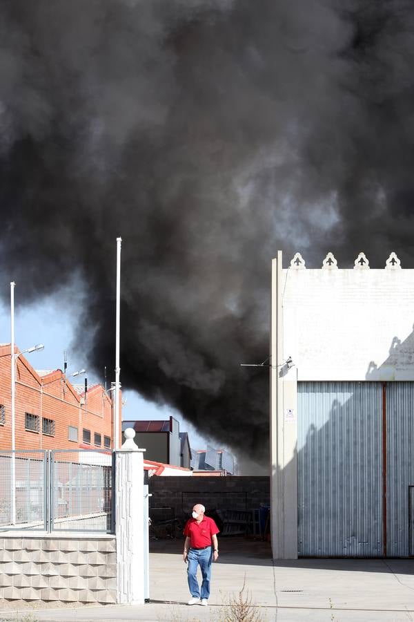 Incendio en la fábrica Composites Avanzados de Arévalo (Ávila)