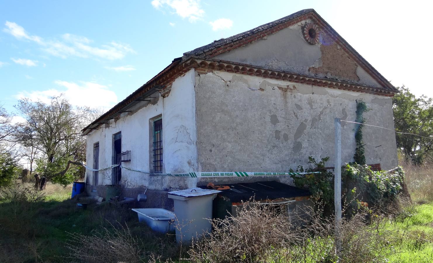 Aparece el cadáver de un hombre en una finca de Tordesillas