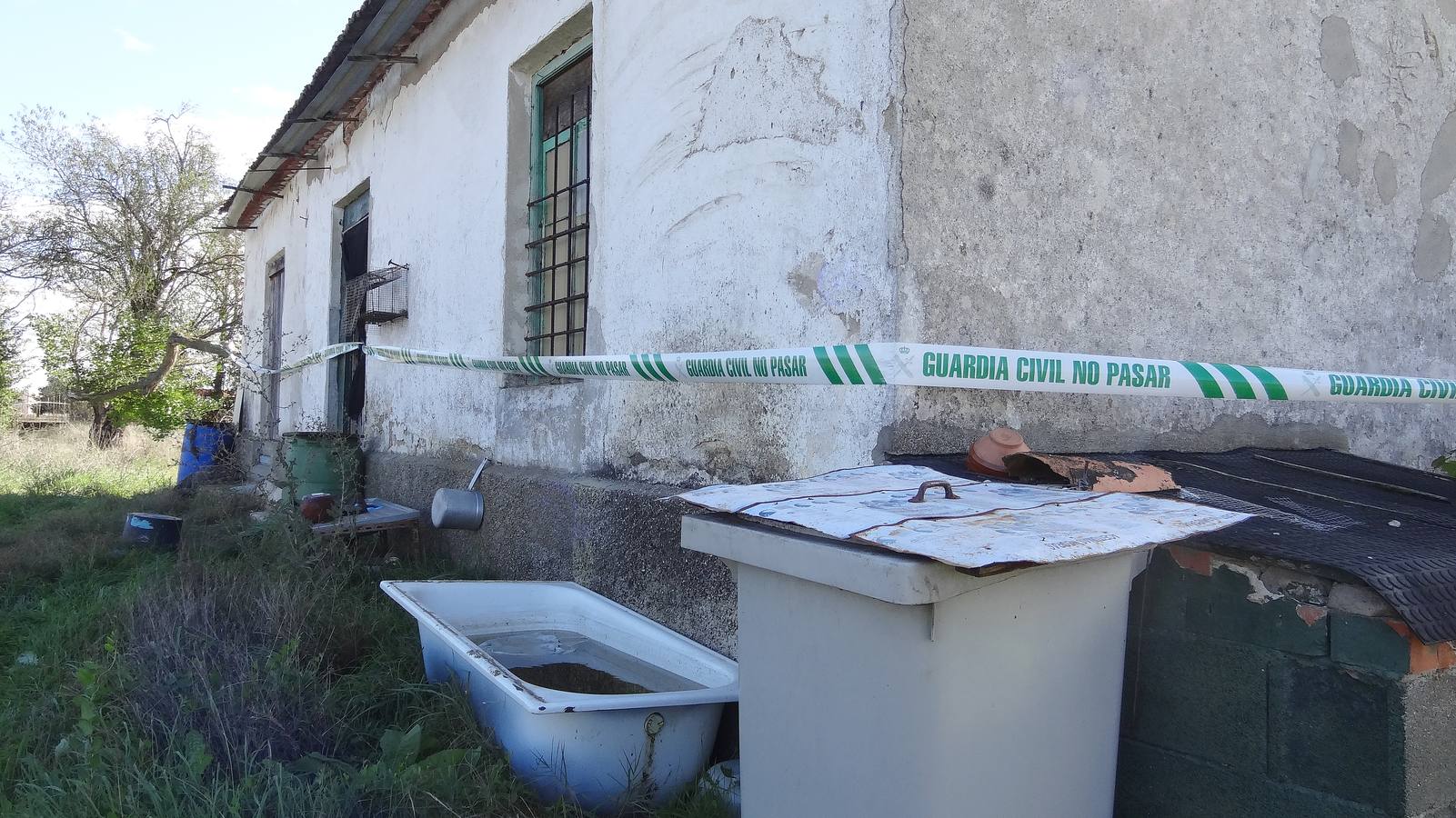 Aparece el cadáver de un hombre en una finca de Tordesillas