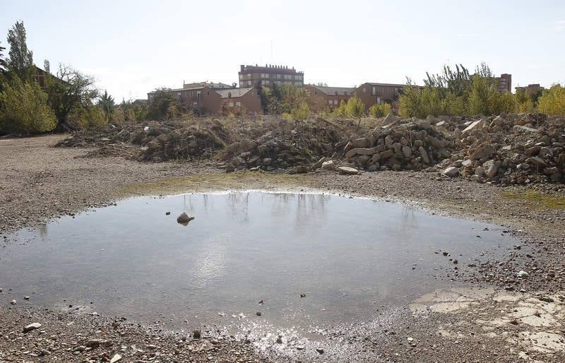 Terrenos abandonados de la antigua azucarera Ebro Agrícola en Venta de Baños (Palencia)