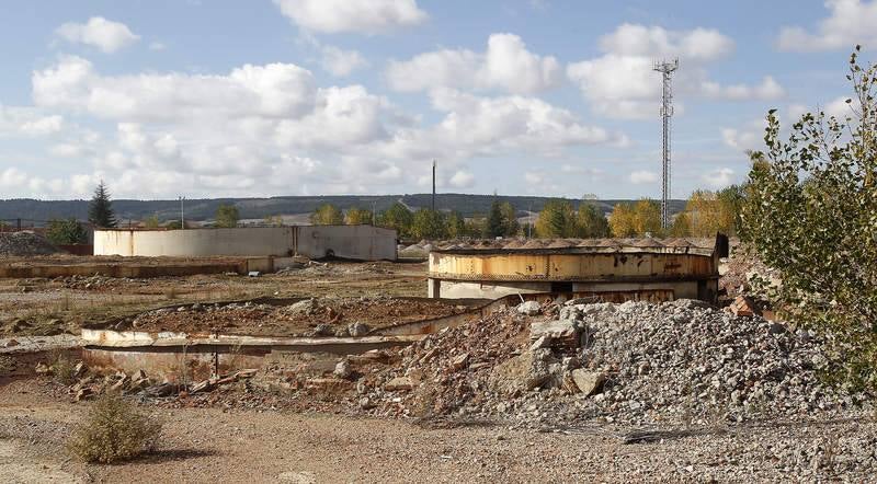 Terrenos abandonados de la antigua azucarera Ebro Agrícola en Venta de Baños (Palencia)