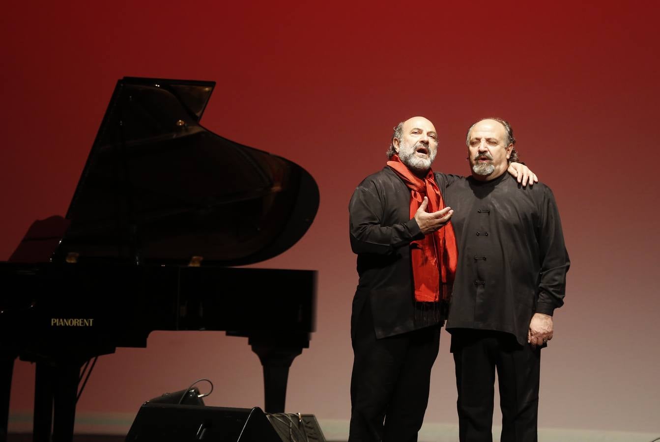 Valladolid rinde homenaje a Joaquín Díaz