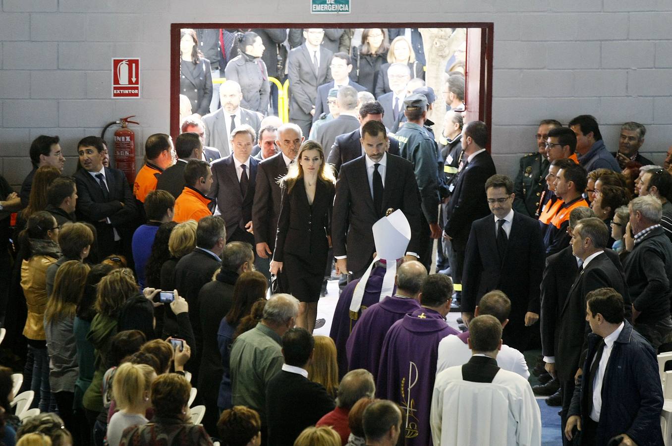 Los Reyes presiden el funeral en Bullas por las víctimas del accidente de autobús