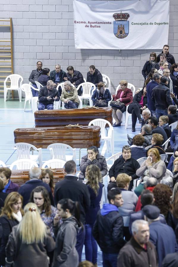 Los Reyes presiden el funeral en Bullas por las víctimas del accidente de autobús