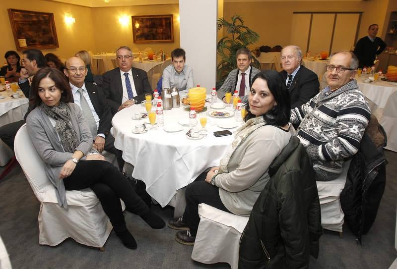 El crítico gastronómico José Carlos Capel en el Foro Económico de El Norte de Castilla en Palencia