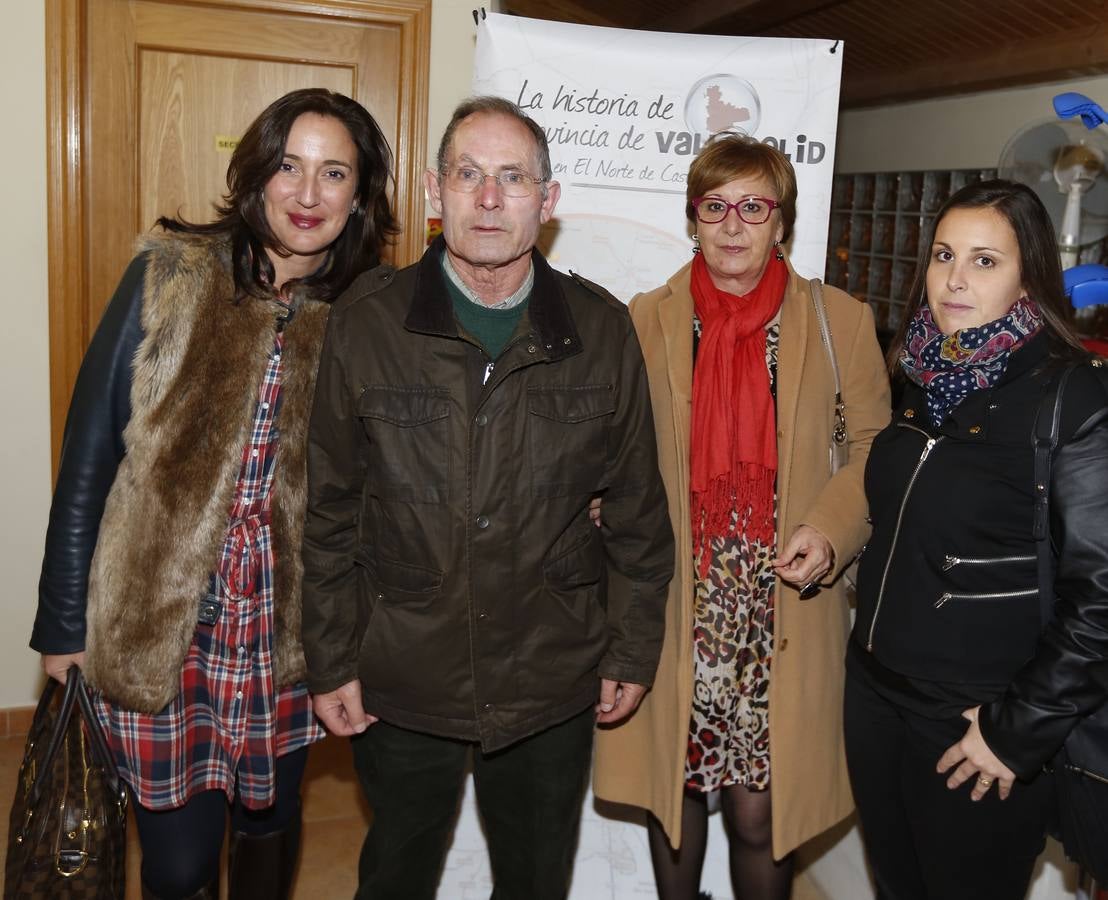 Laura Fernández (diputada), Juan Bautista, Estrella Sanz (diputada y alcaldesa de La Parrilla) y su hija María Estrella Sanz.