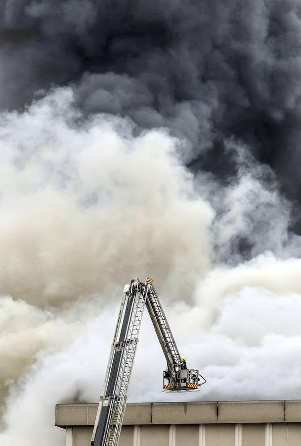 Incendio en la fábrica de Campofrio en Burgos