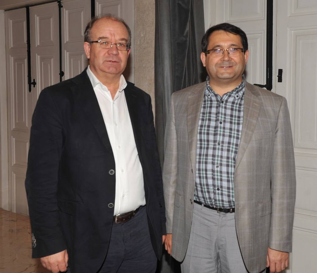 Jesús Caro, secretario de Agricultura y Desarrollo Rural del PSOE y Juan Luis Cepa, portavoz de Agricultura del PSOE.