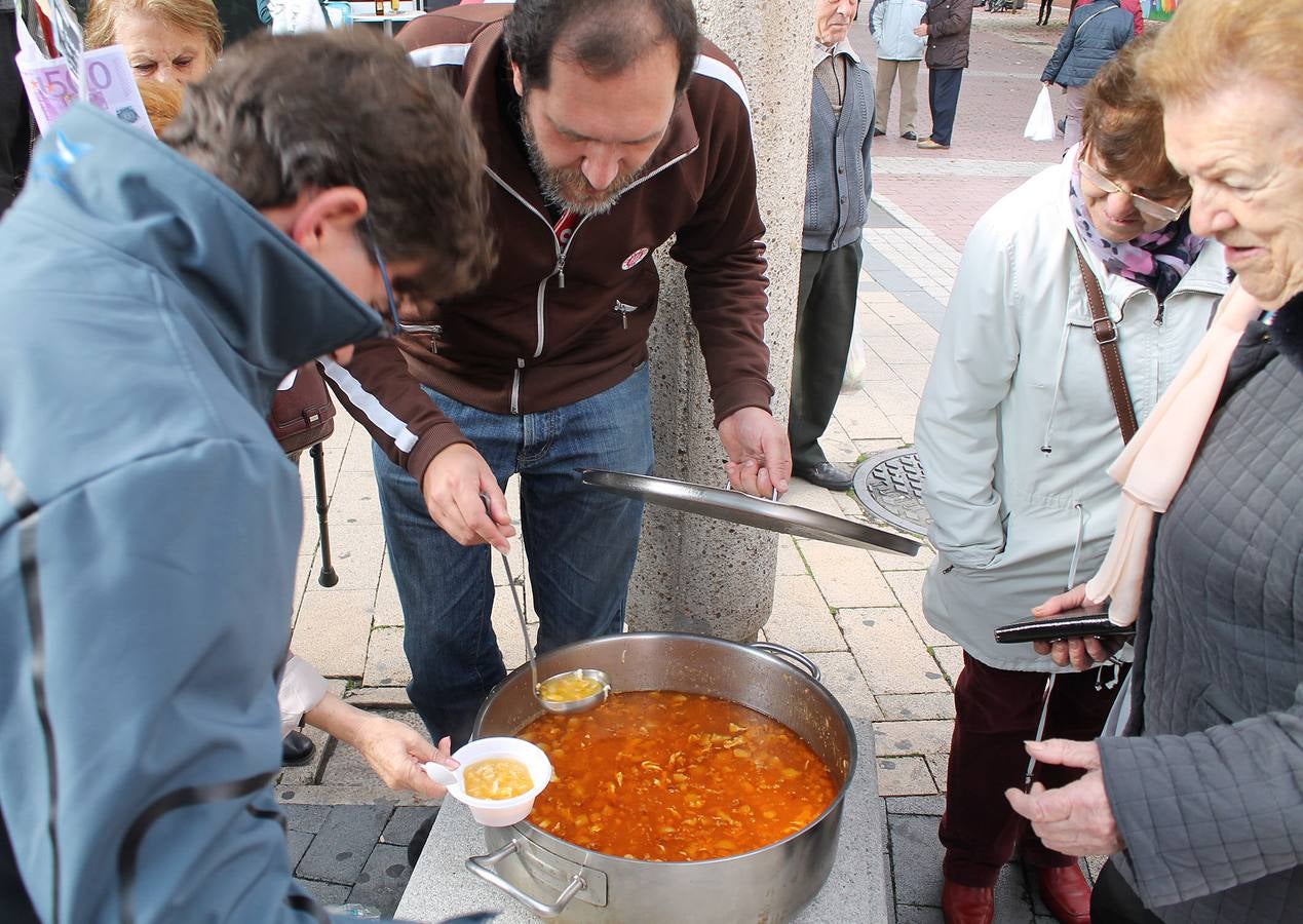 Protesta contra los desahucios en el barrio de Delicias de Valladolid