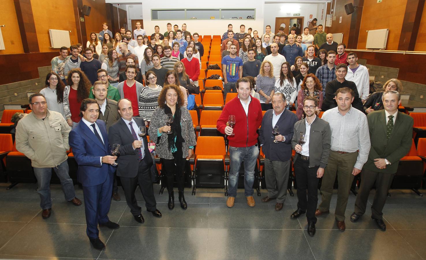 Sexta jornada Juventu Di-Vino Tesoro de El Norte de Castilla en la Escuela de Ingenierías Agrarias de Palencia (1/2)