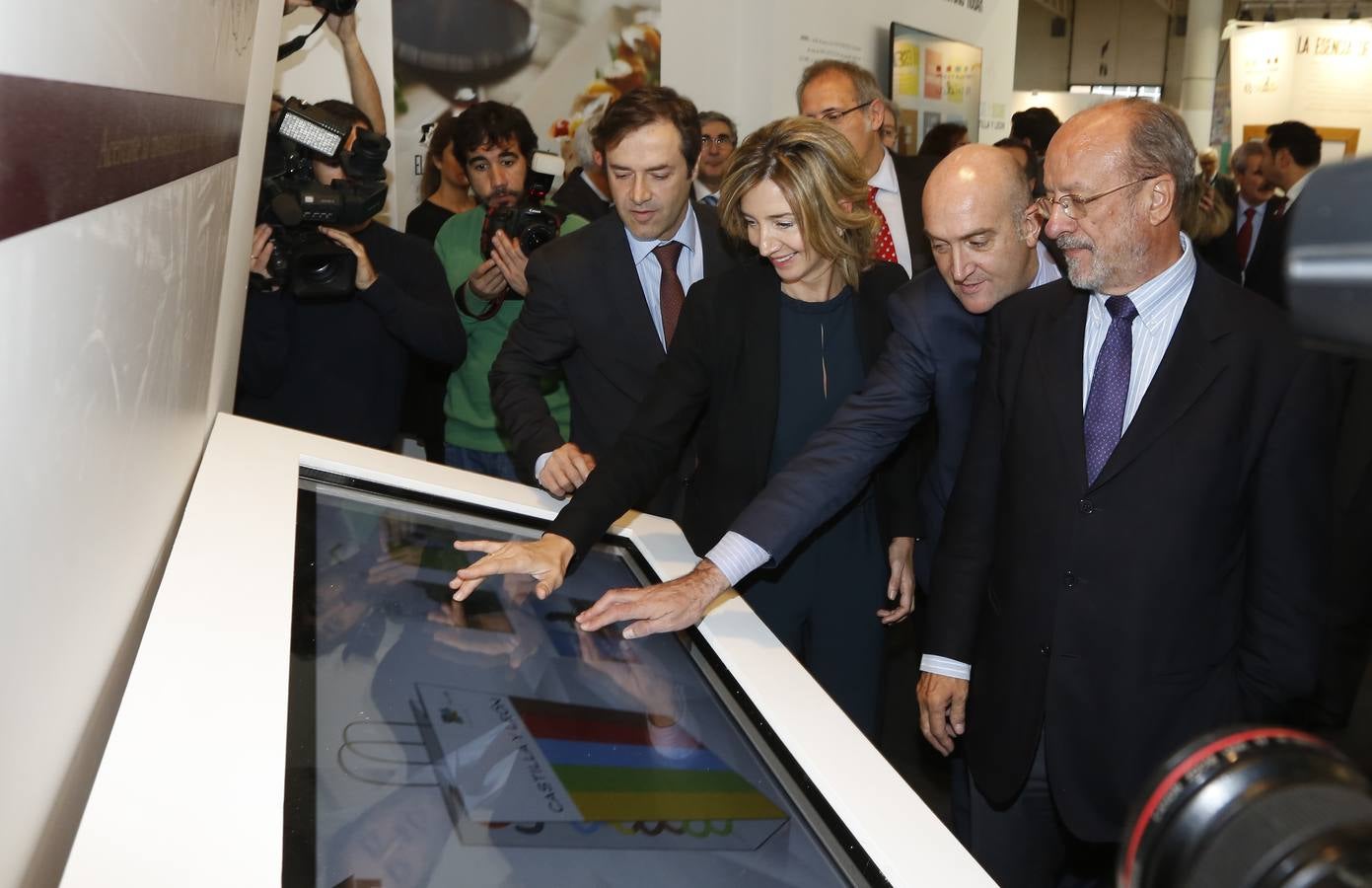 Inauguración de Intur 2014 (1/2)