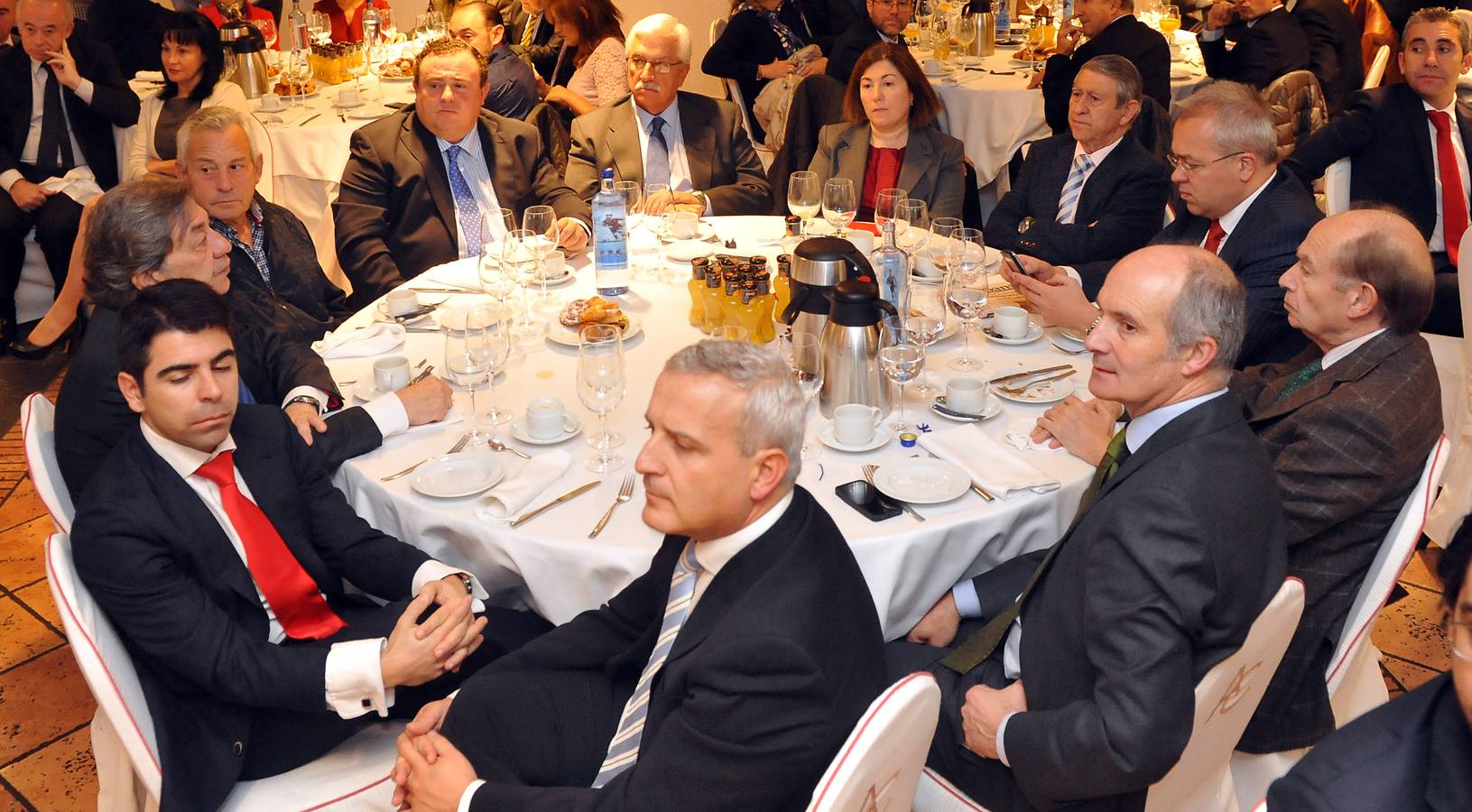 José Modesto Pérez (Ministerio de Fomento), Alfonso Pilo (Banco Santander), Ignacio Prieto (Bodegas José Pariente), Delio Ganso (Dega Inmuebles), José Manuel Rodríguez (Hidrosyplant), Javier Díaz (Avebiom Playaolid), Carmen García Fiz y Mariano García Fiz, César Vega (Machine Point), Valentín Cantalapiedra (Cantalapiedra) y Luis del Hoyo (Avadeco).