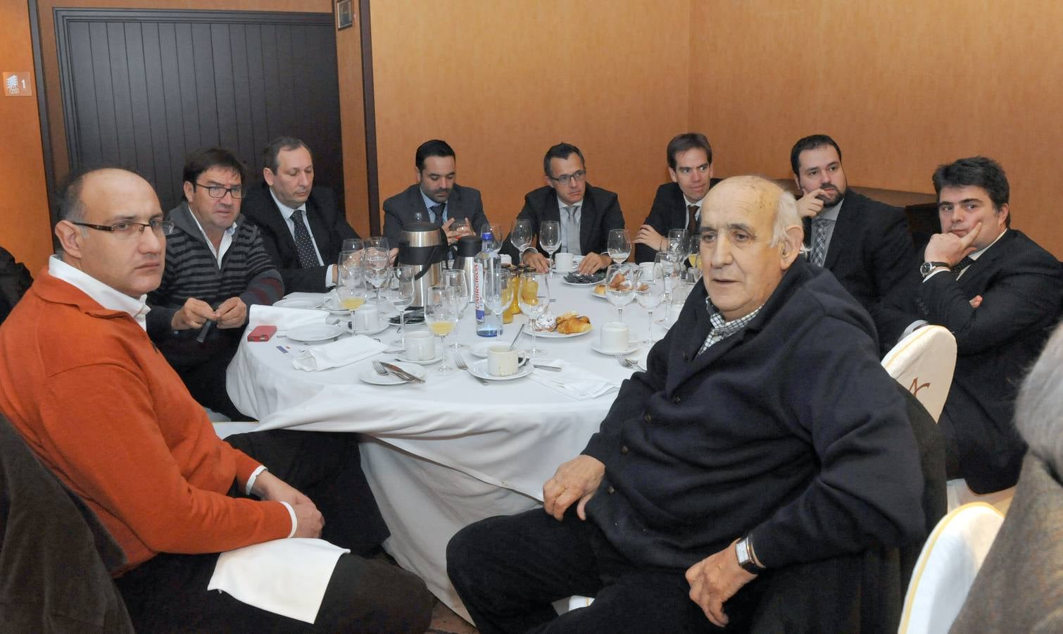 Antonio Herrero (Segovia Solar), Teodoro Sánchez (Morañedos de ovino), Juan Pablo Pascual (Diputación de Valladolid), Javier Gallo (Cámara de Comercio de Valladolid), Pascual Alonso (Ibertec), Francisco Flores Cerezo (Ibérica de Tecnología Avícola), Javier Angulo (Galletas Angulo), Félix Ortega (Banco Santander) y Antonio Herrero Merinero (Herrero Merinero).