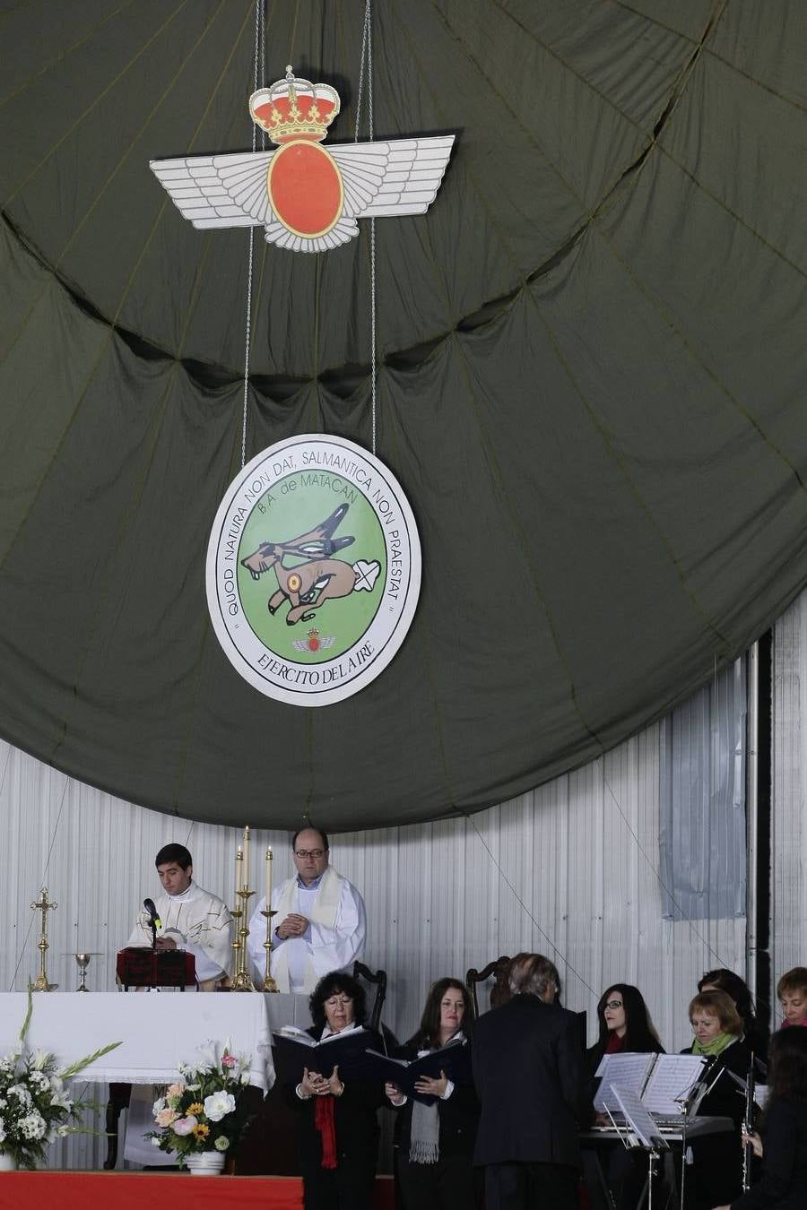 Celebración de la patrona de la Base Aérea de Matacán (Salamanca), Nuestra Señora de Loreto
