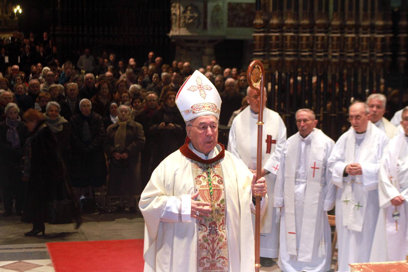 Misa de despedida del obispo emérito de Segovia en la Catedral