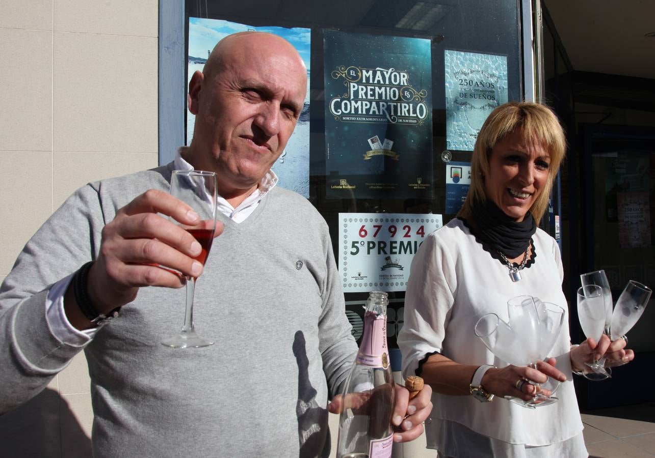 Segovia. La peña del Athletic de Bilbao de Segovia reparte cerca de un millón de euros del 67924.