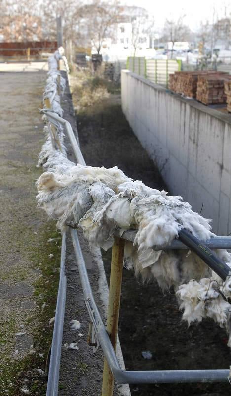 Edificio de la antigua fábrica de La Tejera (Palencia), cuyas obras se encuentran paradas