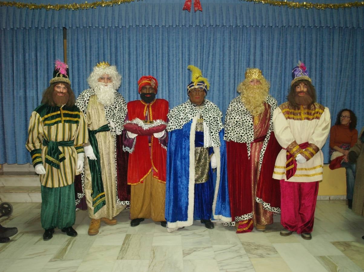 Cabalgata de los Reyes Magos en Pedrajas de San Esteban.