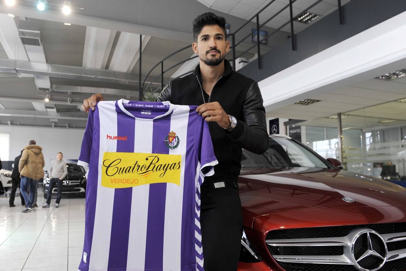 Presentación de Túlio de Melo como nuevo jugador del Real Valladolid