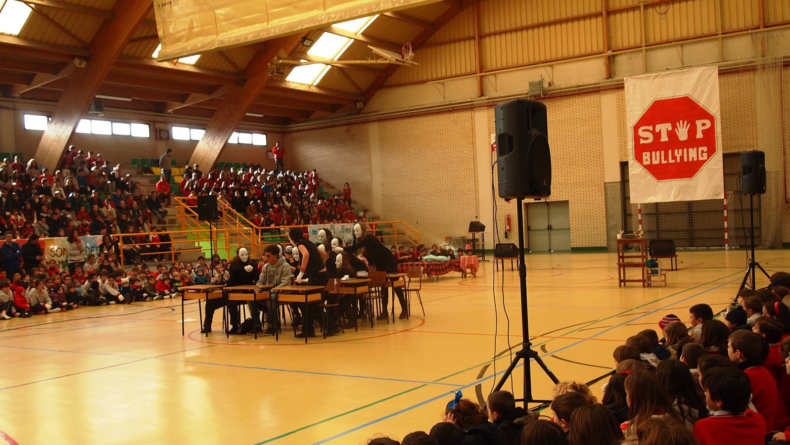 Acto en el colegio de San Agustín.