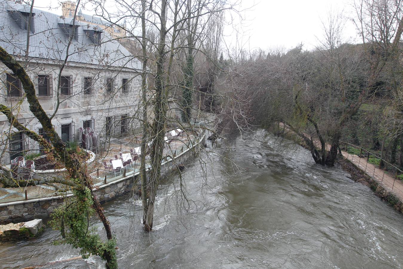 Temporal de lluvia y viento en Segovia