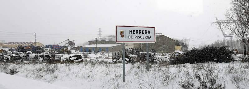 El temporal de nieve en el norte de Palencia