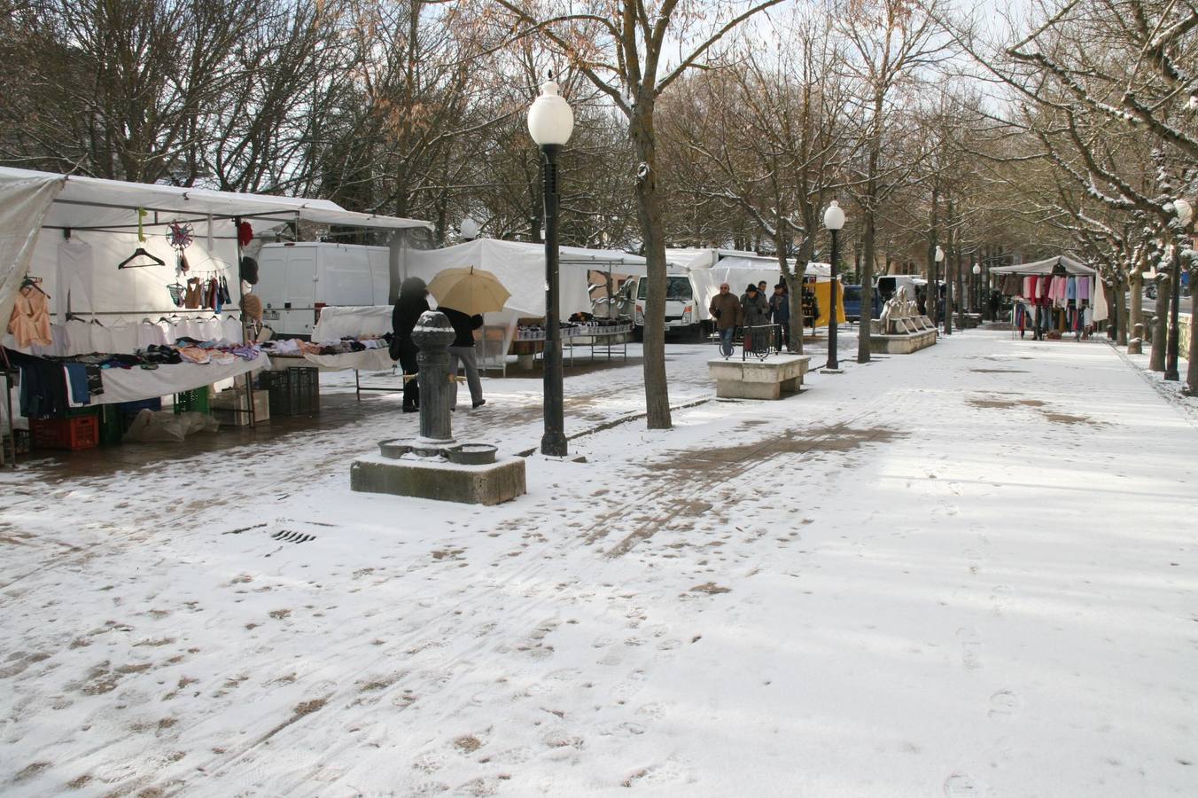 Jornada del sábado con nieve en Segovia