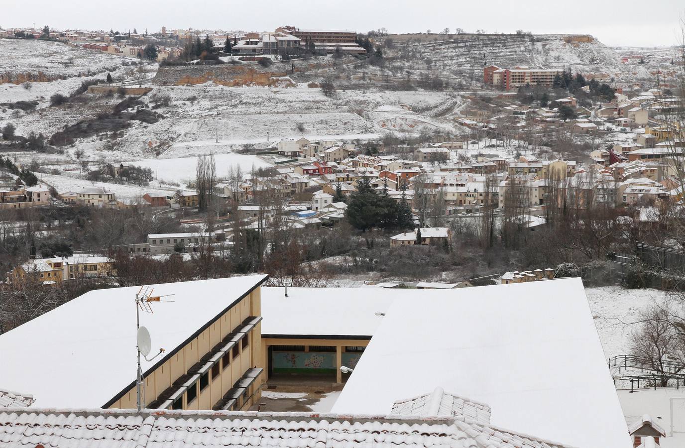 Jornada del sábado con nieve en Segovia