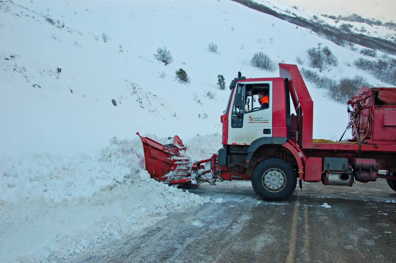Nieve en Velilla - Ruta de los Pantanos